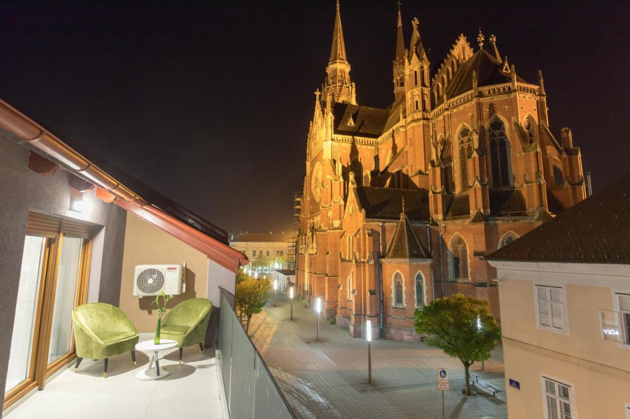 Apartmani I Sobe Pejacevic Osijek Exteriör bild