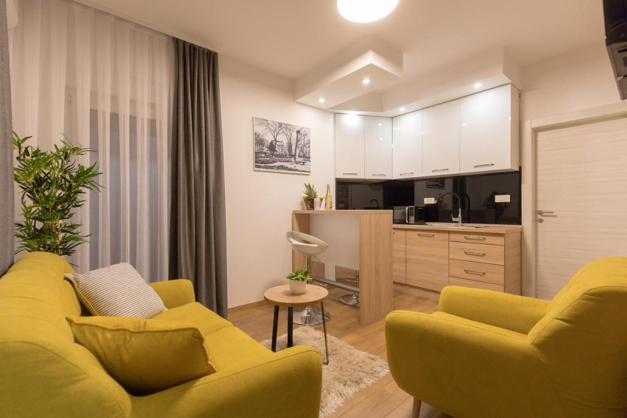 Apartmani I Sobe Pejacevic Osijek Exteriör bild