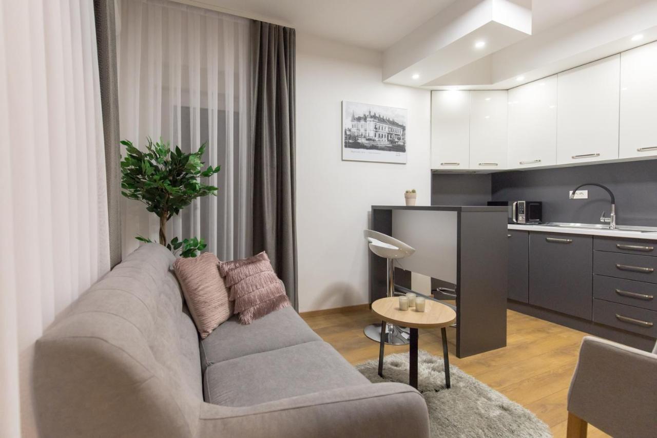 Apartmani I Sobe Pejacevic Osijek Exteriör bild