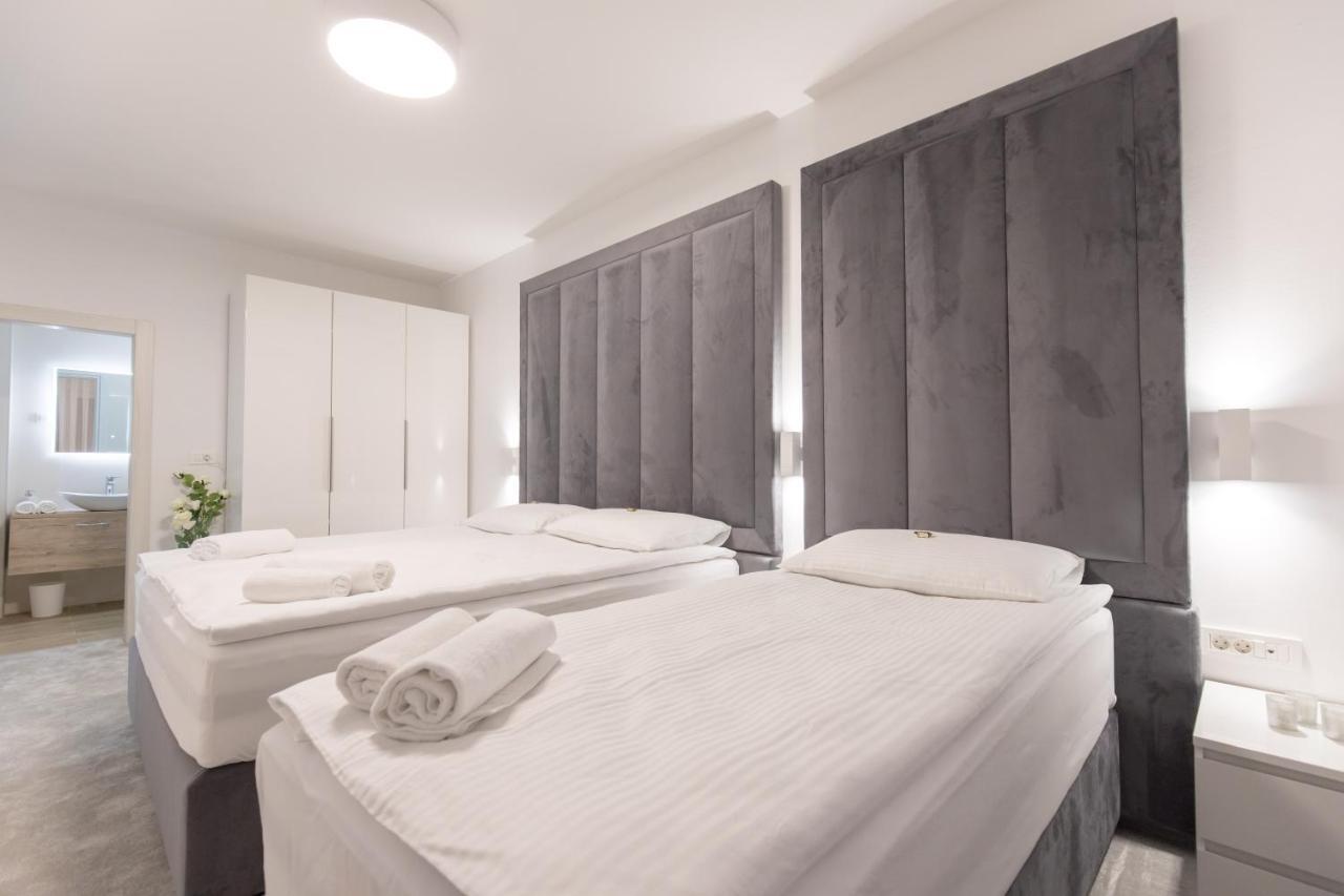 Apartmani I Sobe Pejacevic Osijek Exteriör bild