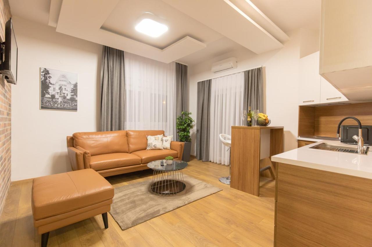 Apartmani I Sobe Pejacevic Osijek Exteriör bild