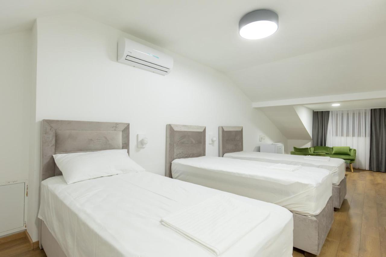 Apartmani I Sobe Pejacevic Osijek Exteriör bild